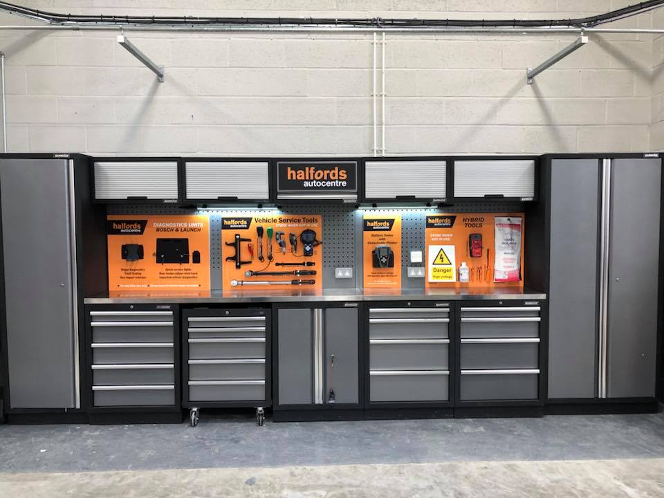 Halfords EV Hybrid Workshop